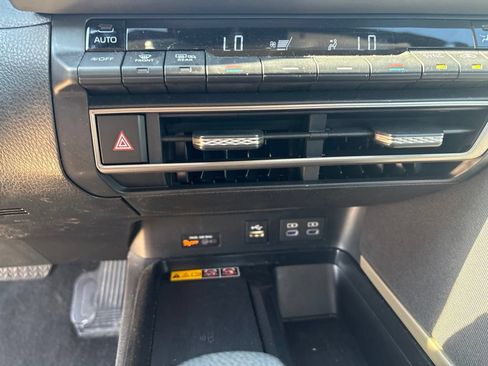 Used 2026 Toyota Camry LE FWD image 17