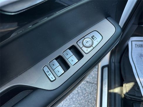 Used 2021 Hyundai Palisade Limited image 19