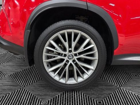 Used 2025 Lexus NX 300h AWD w/ Luxury Package image 32