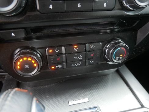 Used 2017 Ford F150 XLT w/ Equipment Group 302A Luxury image 28