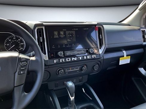 New 2026 Nissan Frontier SV w/ Tow Package image 6