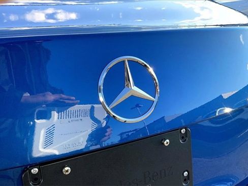 Used 2025 Mercedes-Benz C 300 4MATIC Sedan image 28