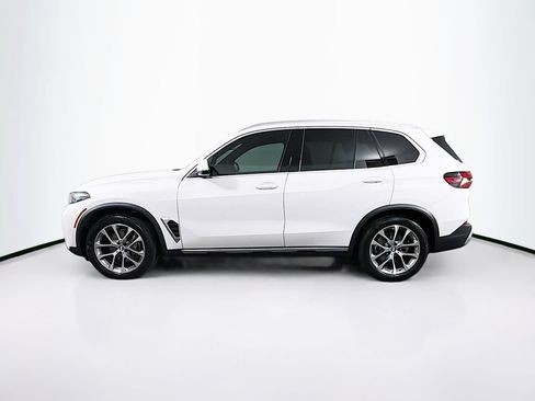 Used 2025 BMW X5 xDrive40i AWD/4WD image 4
