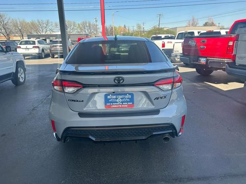 Used 2021 Toyota Corolla SE w/ Carpet Mat Package (TMS) image 5
