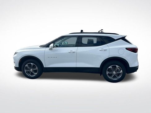 Used 2023 Chevrolet Blazer LT w/ Convenience Package FWD image 2