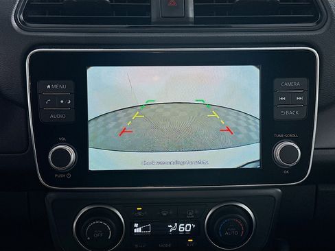 Used 2025 Nissan Leaf S image 22