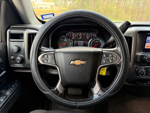 Used 2018 Chevrolet Silverado 1500 LT w/ Trailering Package image 17