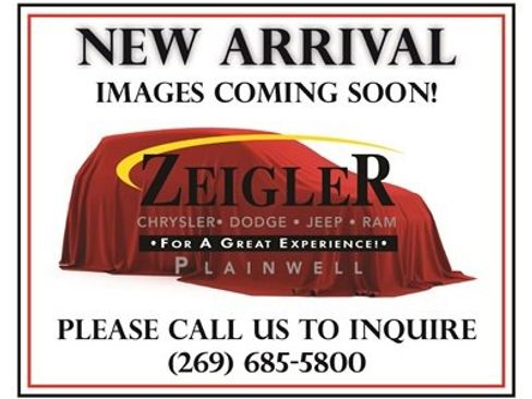 Used 2014 Ford F150 Lariat w/ Equipment Group 502A Luxury image 1