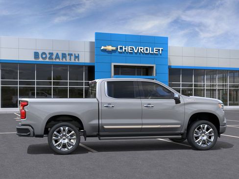 New 2026 Chevrolet Silverado 1500 High Country AWD/4WD image 6