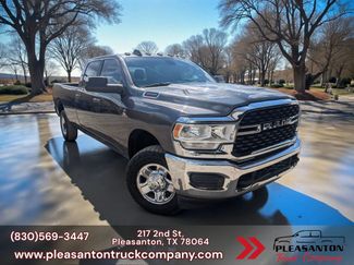 Used 2022 RAM 3500 Lone Star w/ Snow Chief Group image 1