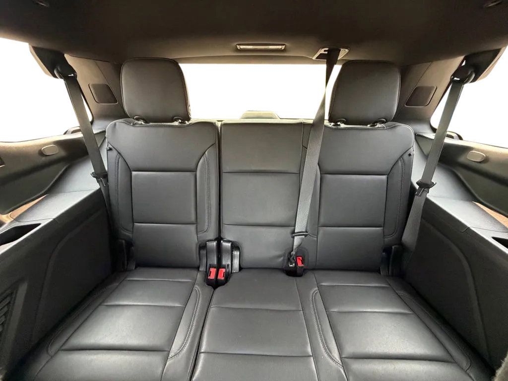 Used 2023 Chevrolet Tahoe LT AWD/4WD image 32