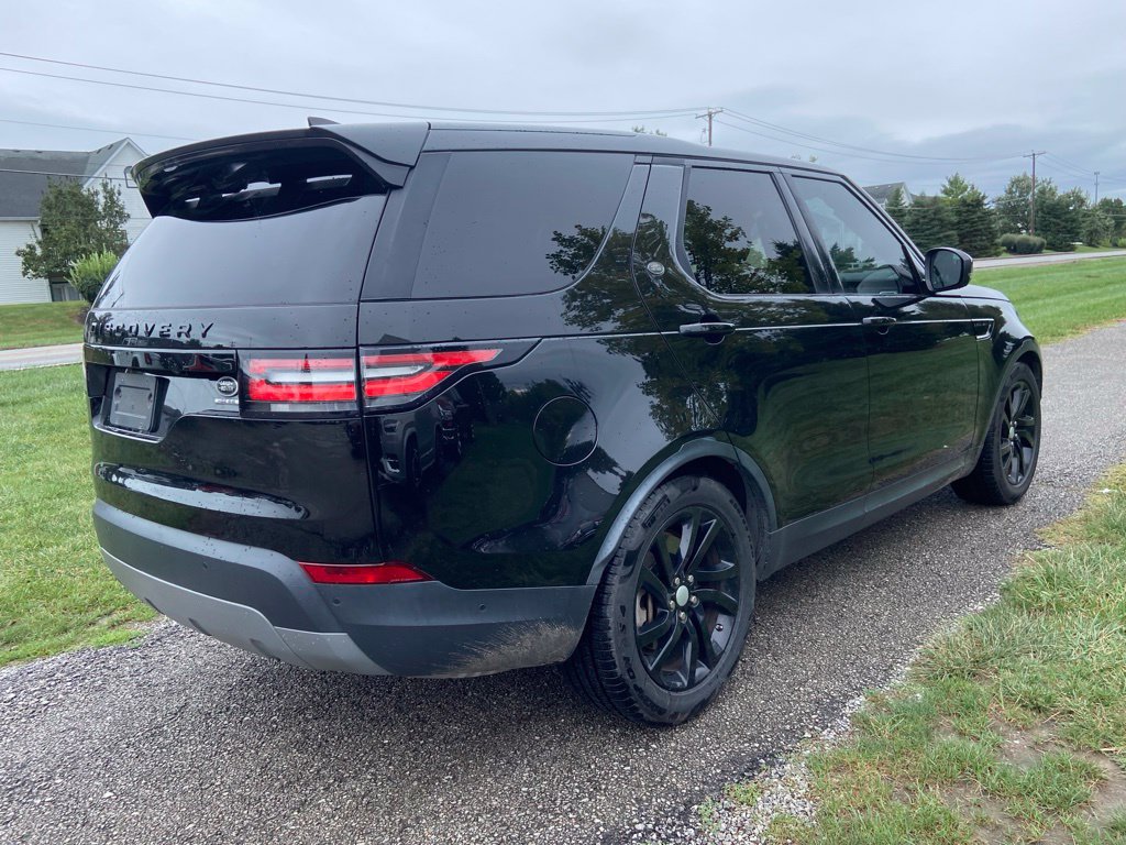 Used 2018 Land Rover Discovery HSE AWD/4WD image 5