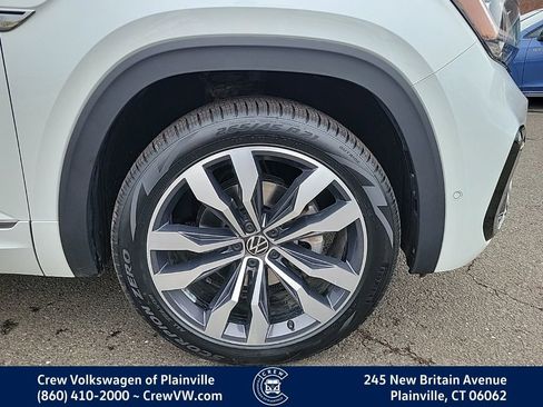 Used 2022 Volkswagen Atlas SEL Premium image 20