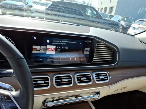 Certified 2025 Mercedes-Benz GLS 450 GLS 450 image 18