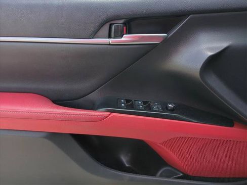 Certified 2020 Toyota Camry XSE FWD image 11