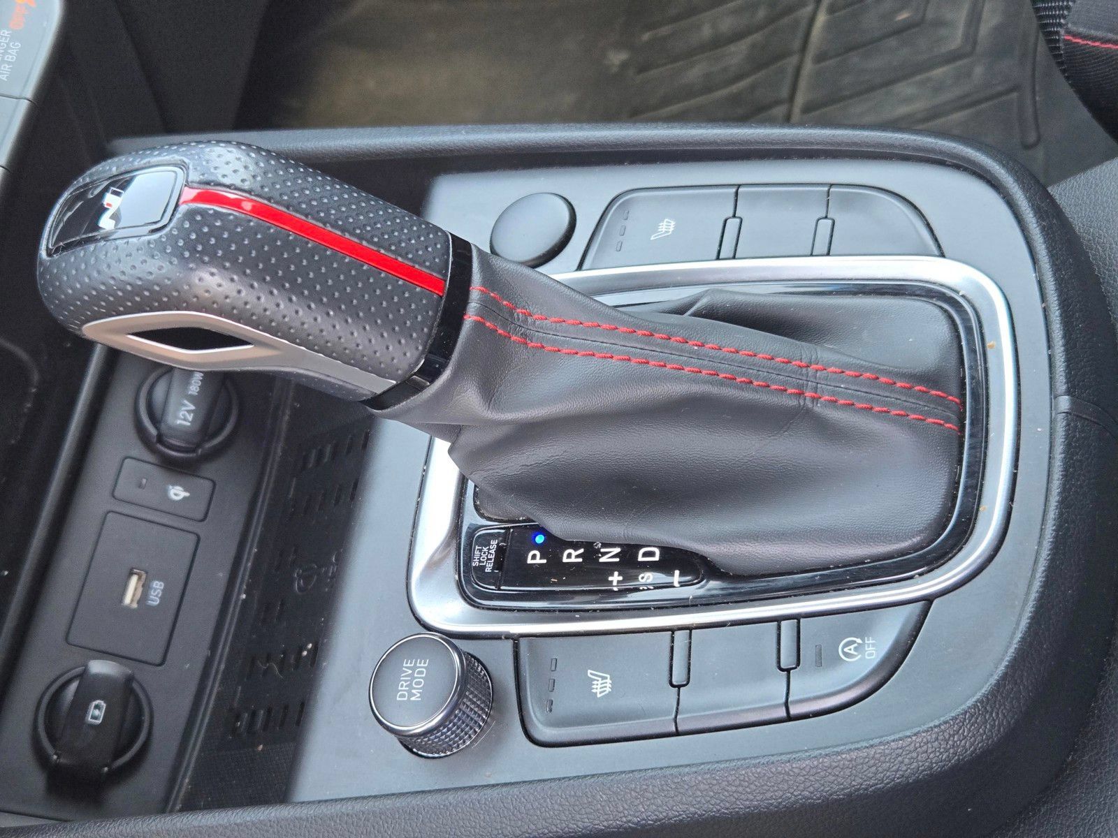Certified 2022 Hyundai Kona N Line w/ Tech Package FWD image 17