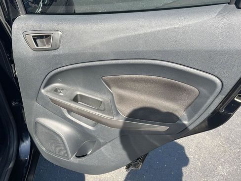 Used 2020 Ford EcoSport SE FWD image 27