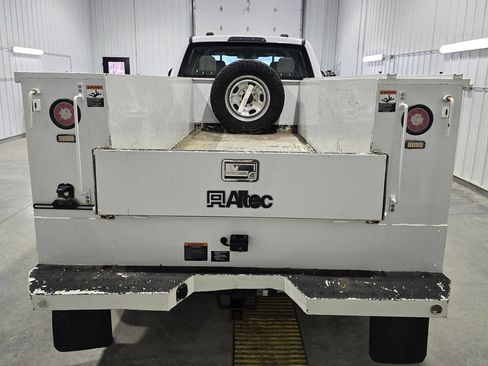 Used 2020 Ford F350 XL w/ Power Equipment Group image 6