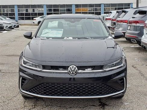 New 2026 Volkswagen Jetta SE image 5