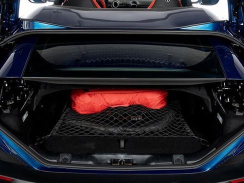 Certified 2019 Ferrari Portofino image 9