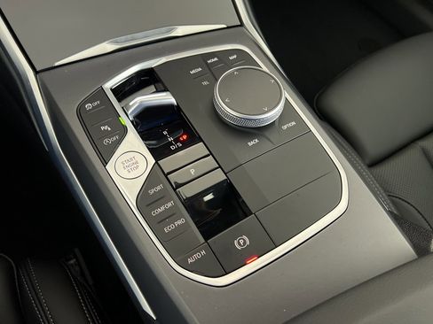 Used 2025 BMW 230i xDrive Coupe w/ Convenience Package image 21