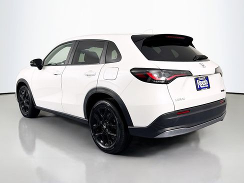 Certified 2023 Honda HR-V Sport image 7