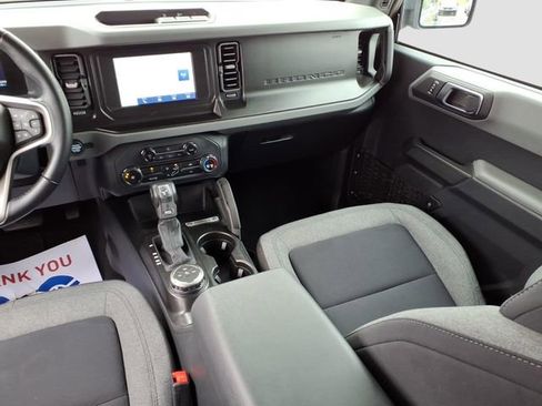 Used 2022 Ford Bronco Big Bend image 8