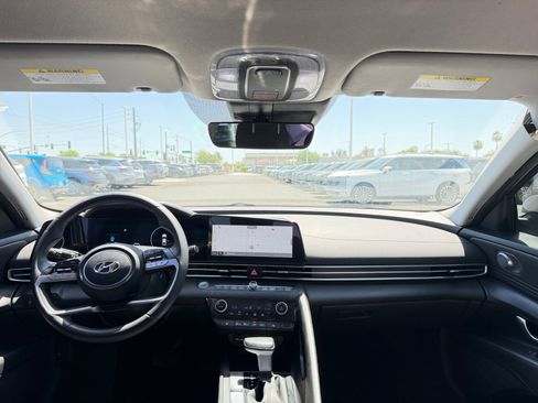 Used 2023 Hyundai Elantra SEL w/ Convenience Package FWD image 20