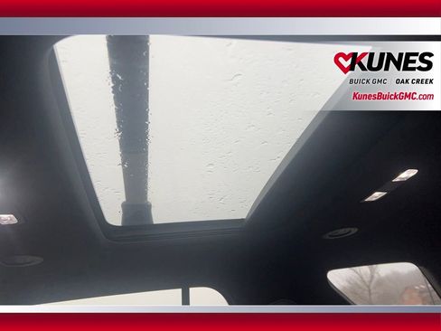 Used 2022 Chevrolet Traverse High Country w/ LPO, 'HIT The Road' Package image 12