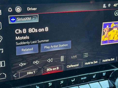 New 2023 GMC Canyon AT4 w/ AT4 Premium Package AWD/4WD image 25