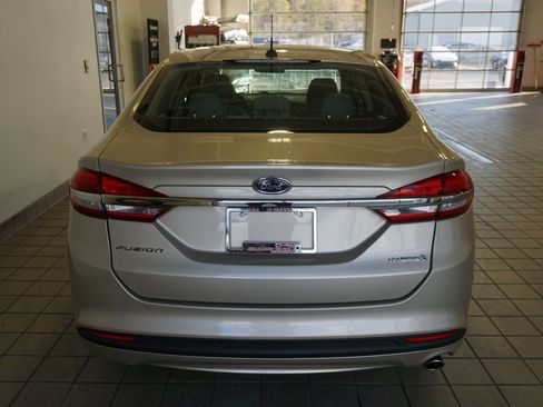 Used 2018 Ford Fusion S image 13