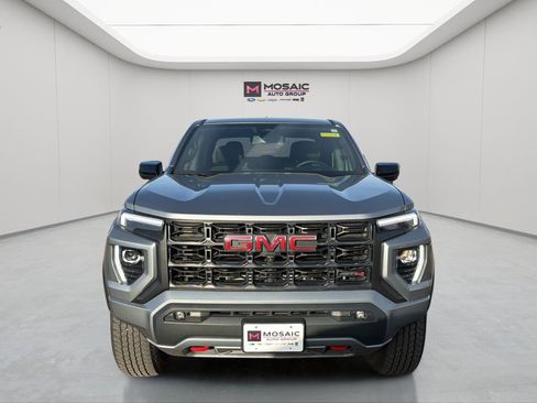 Used 2024 GMC Canyon AT4 w/ Technology Package image 2