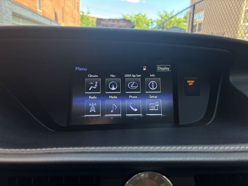 Used 2015 Lexus ES 350 w/ Luxury Package FWD image 17