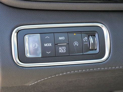 New 2026 Buick Enclave Sport Touring w/ Power Package image 47