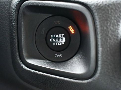 New 2026 Jeep Gladiator Sport AWD/4WD image 16