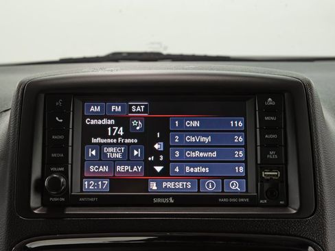 Used 2018 Dodge Grand Caravan SE w/ UConnect Hands-Free Group FWD image 29