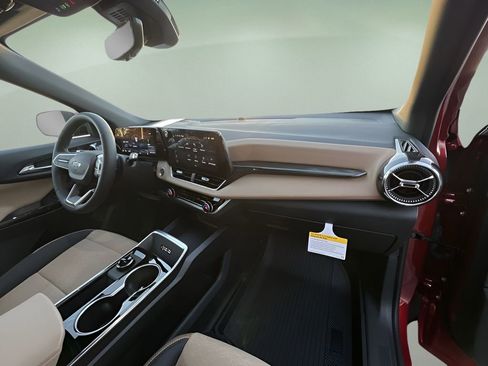 New 2026 Chevrolet Equinox ACTIV w/ Convenience Package III image 28