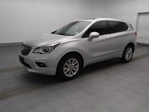 Used 2018 Buick Envision Essence FWD image 2