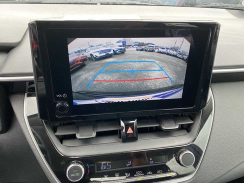 Used 2024 Toyota Corolla LE image 19