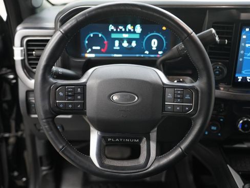 Used 2025 Ford F250 Platinum image 14