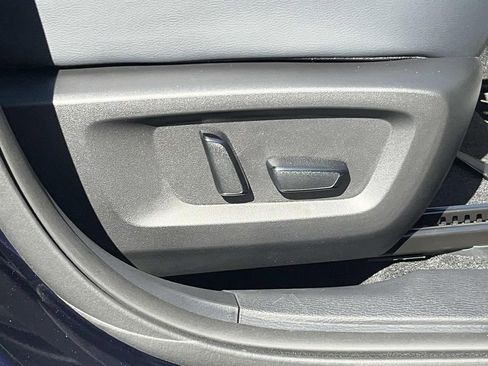 New 2026 Mitsubishi Outlander SEL FWD image 18