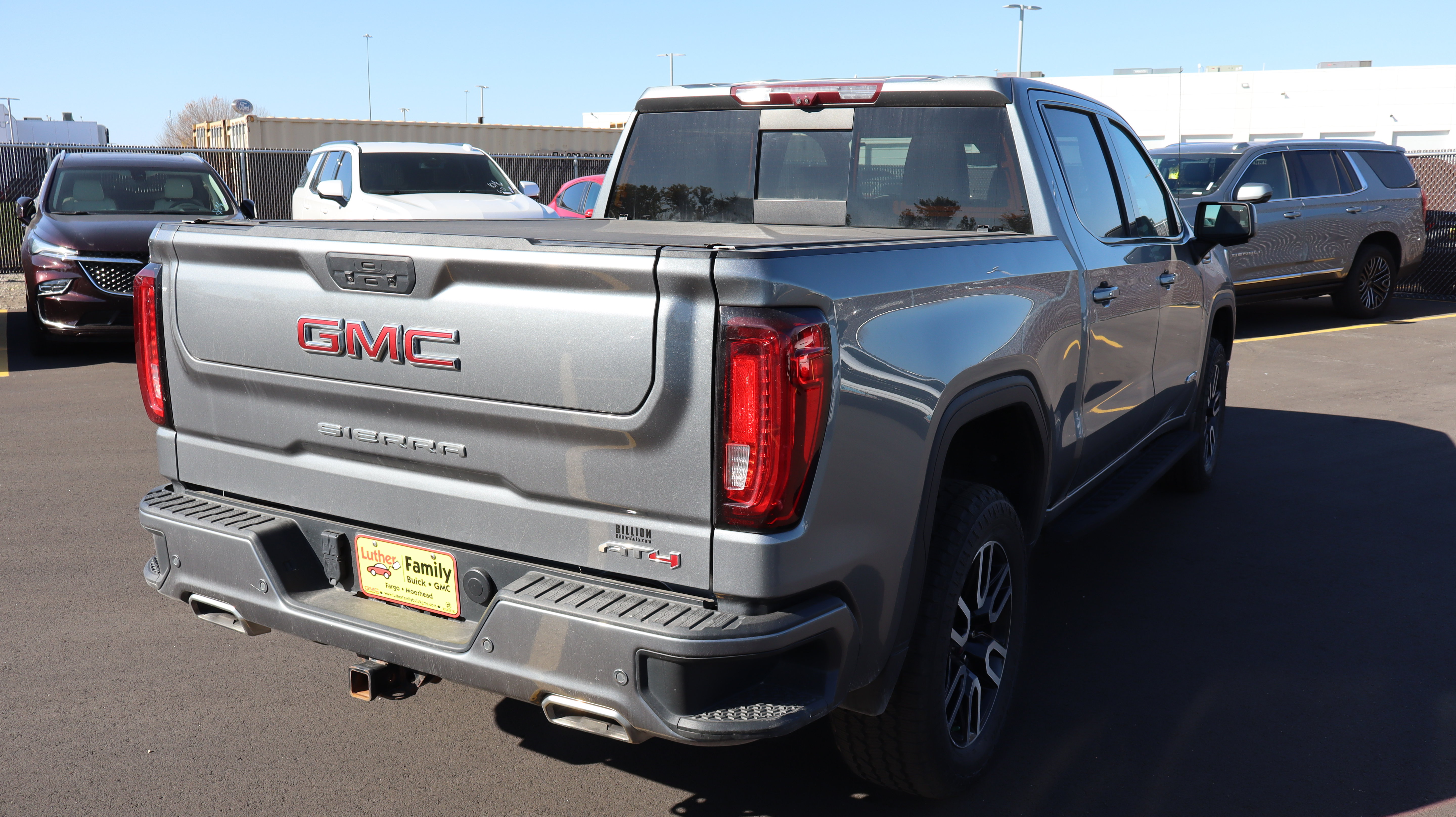 Used 2021 GMC Sierra 1500 AT4 w/ AT4 Premium Package AWD/4WD image 6