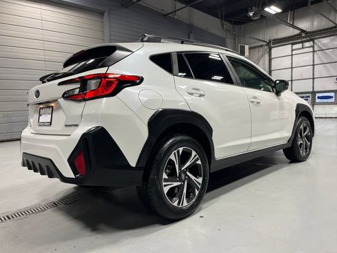 Certified 2024 Subaru Crosstrek 2.0i Premium AWD/4WD image 9