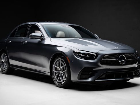 Used 2023 Mercedes-Benz E 350 Sedan image 89