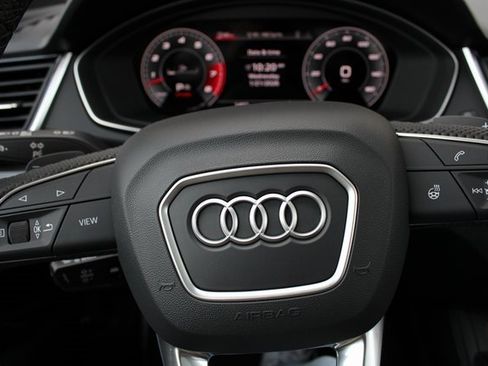 New 2025 Audi SQ5 Premium Plus image 8