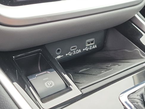 Certified 2025 Subaru Outback Onyx Edition image 27