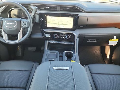 New 2026 GMC Sierra 2500 Denali w/ Denali Reserve Package image 21