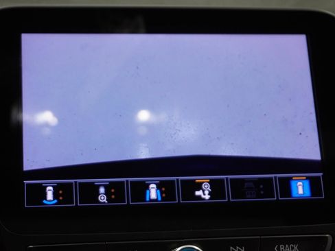 Used 2023 Chevrolet Equinox RS w/ RS Leather Package image 32