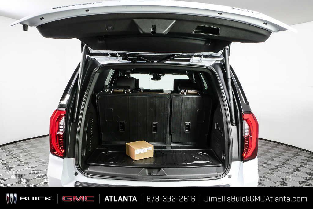 Certified 2026 GMC Yukon Denali Ultimate AWD/4WD image 32