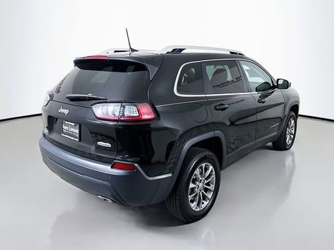 Used 2019 Jeep Cherokee Latitude Plus w/ Cold Weather Group AWD/4WD image 7